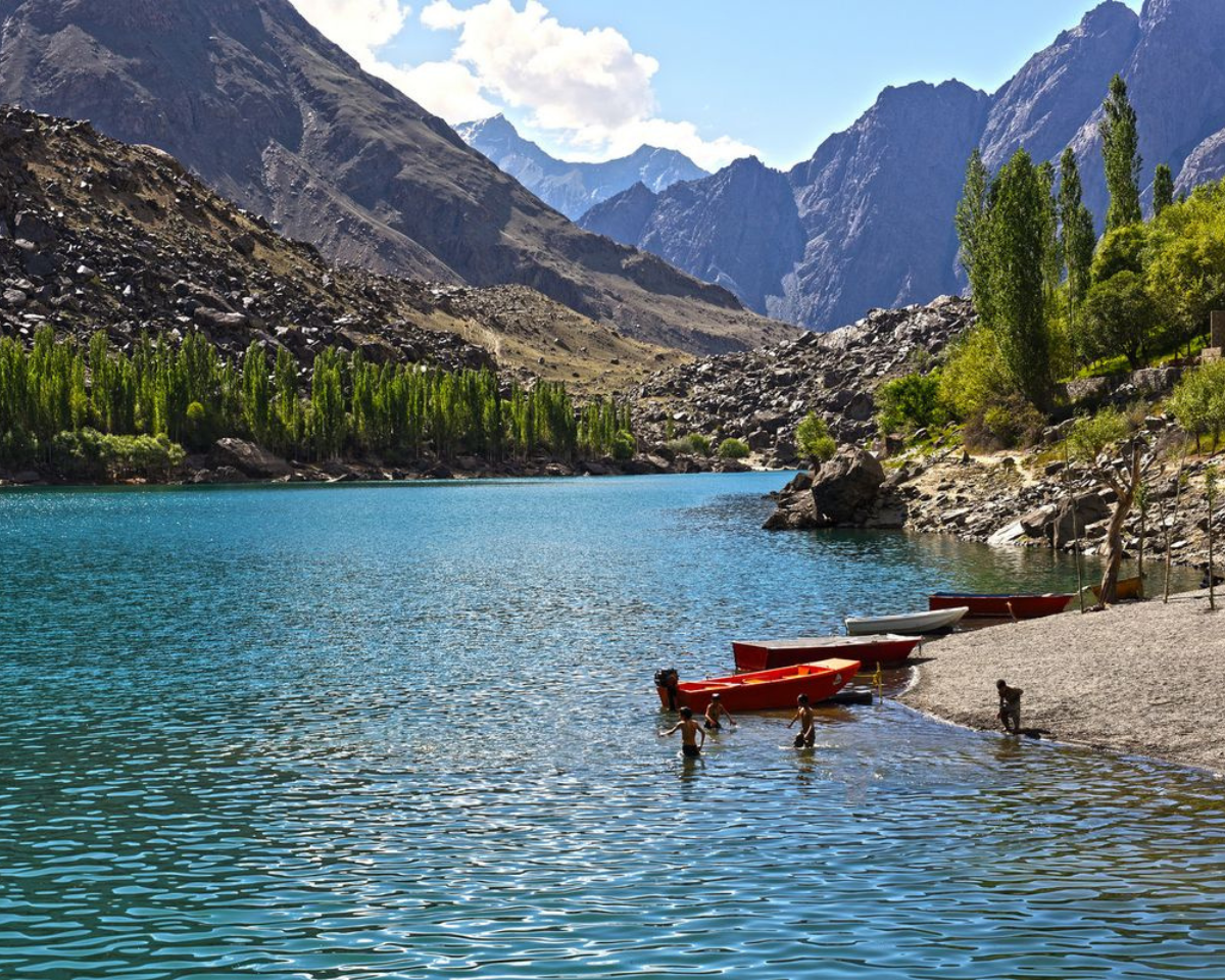 7 Days Trip to Hunza & Fairy Meadows